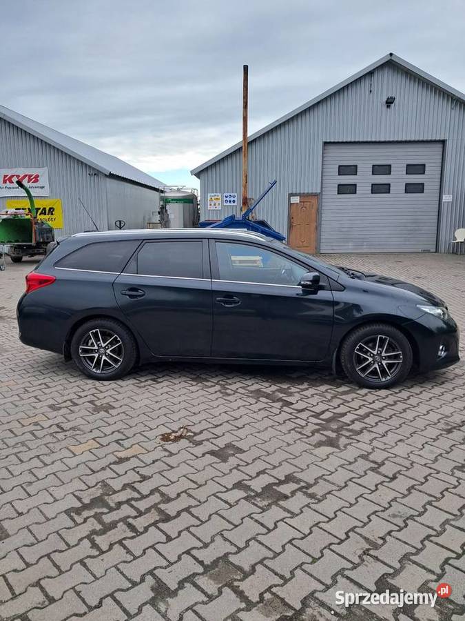 Toyota Auris Hybrid 2014 Wrocław