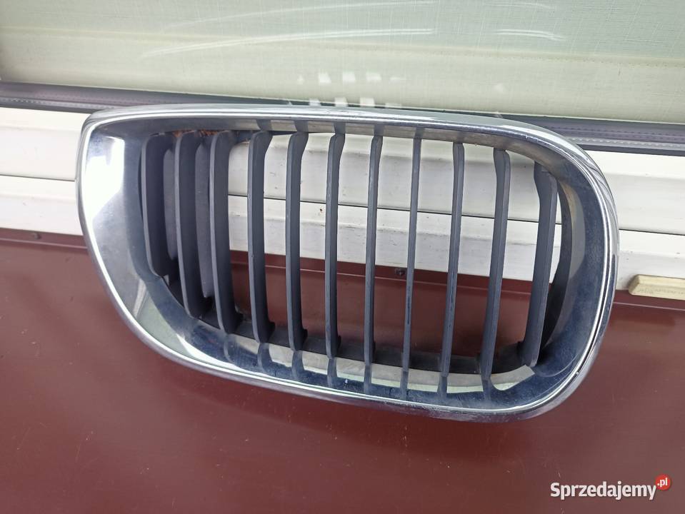 BMW E46 nerka grill atrapa przednia prawa osobowe Sieradz
