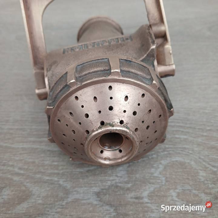 Duża prądownica strażacka stara sikawka Warszawa