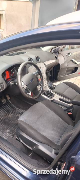 Sprzedam ford mondeo MK4 kombi 20tdci