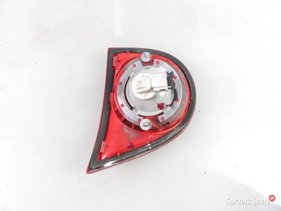 LAMPA LEWA TYLNA KLAPA VW GOLF V 1K6945093G osobowe małopolskie