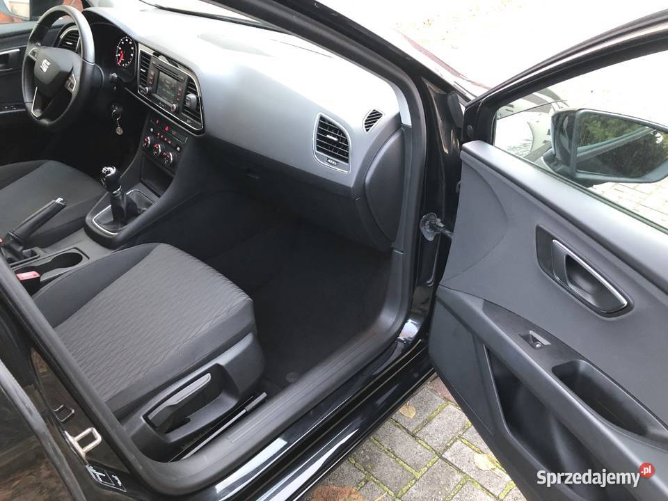 SEAT LEON ST 4 CYLINDROWY NA PASKU ROZRZĄDU 105 sprzedam