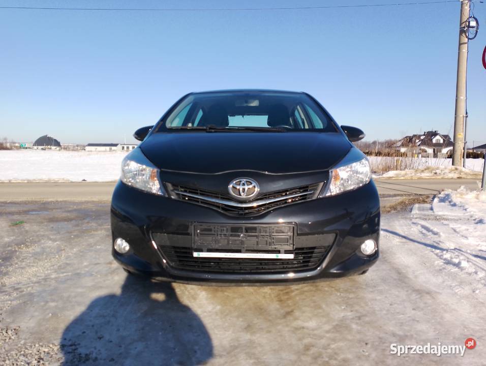 Toyota Yaris 3 Benzyna 82000 przebiegu sprzedam