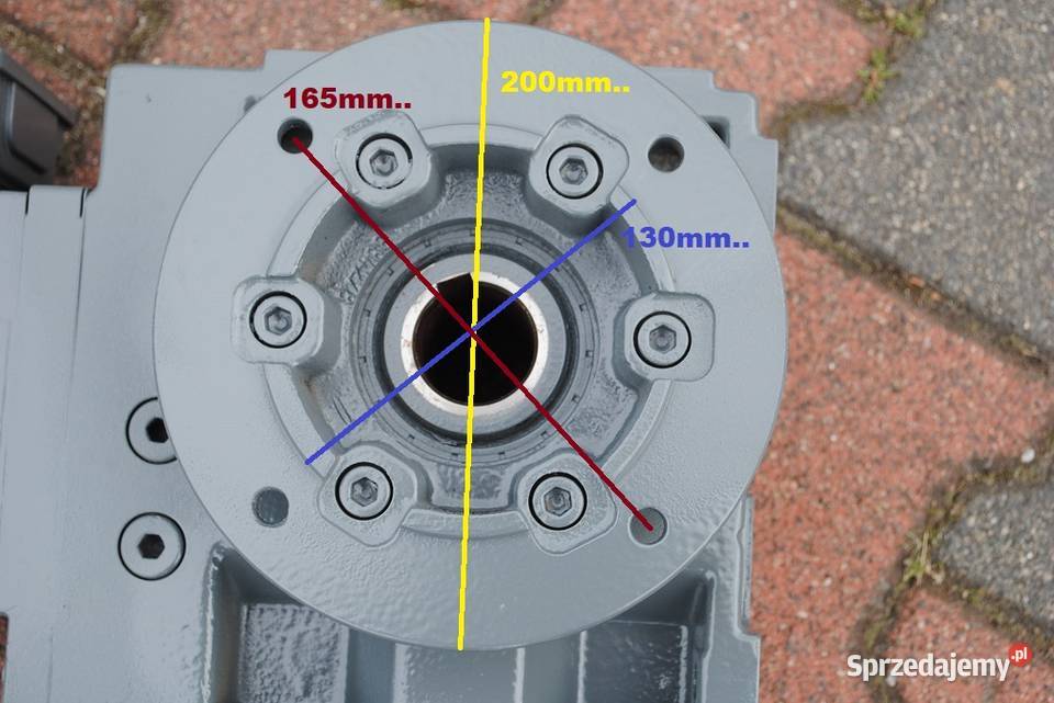 Motoreduktor kątowy 075kw 81obrmin z hamulcem Kargowa