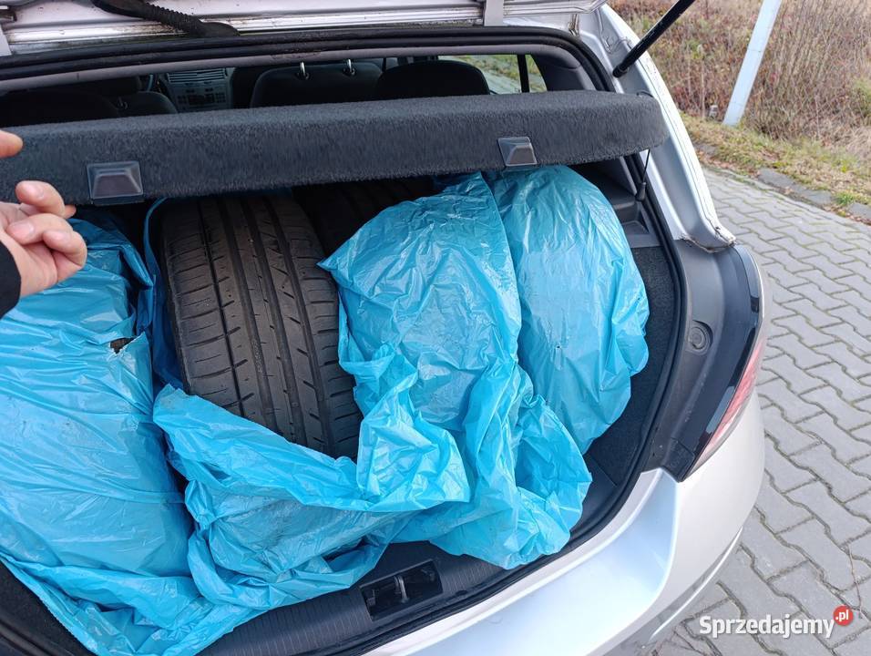 Opel Astra lakier metallic Kowalewo