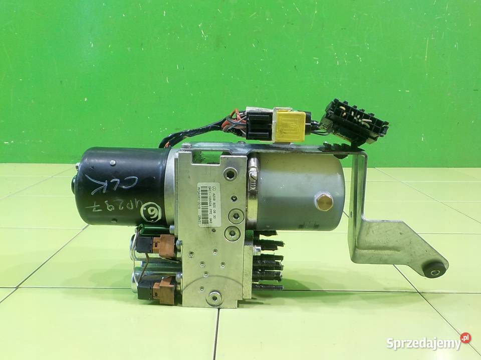 MERCEDES CLK W209 LIFT 18 B AUT CABRIO 2D 08r sprzedam