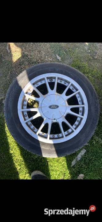 Ford fiesta kola
