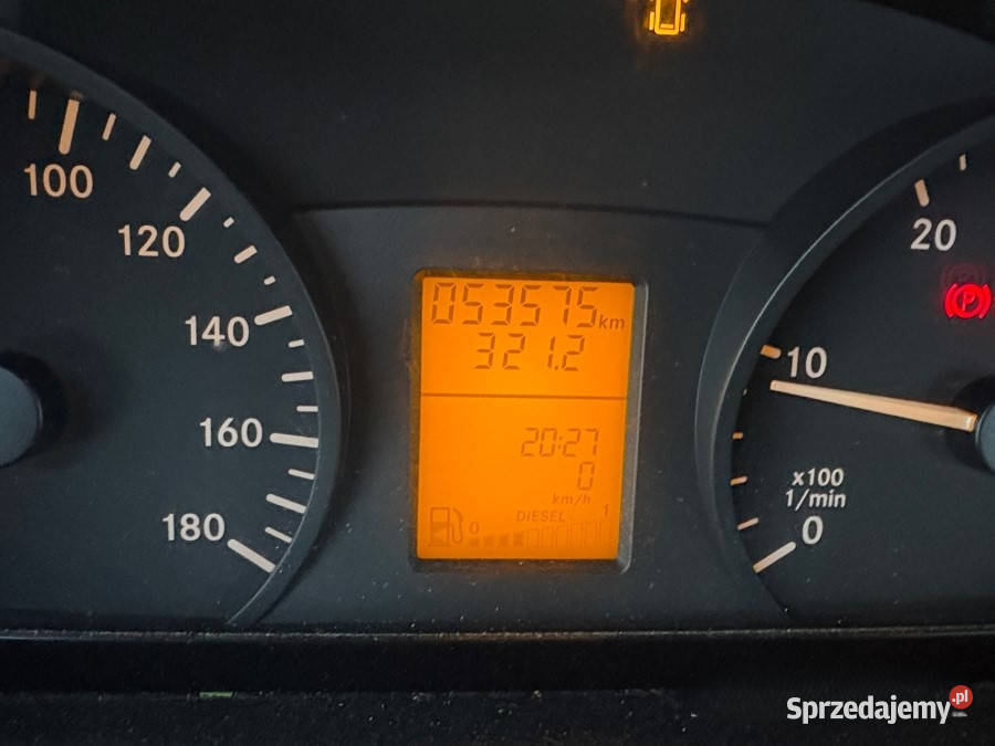 Podnośnik koszowy Mercedes Benz sprinter Polichno