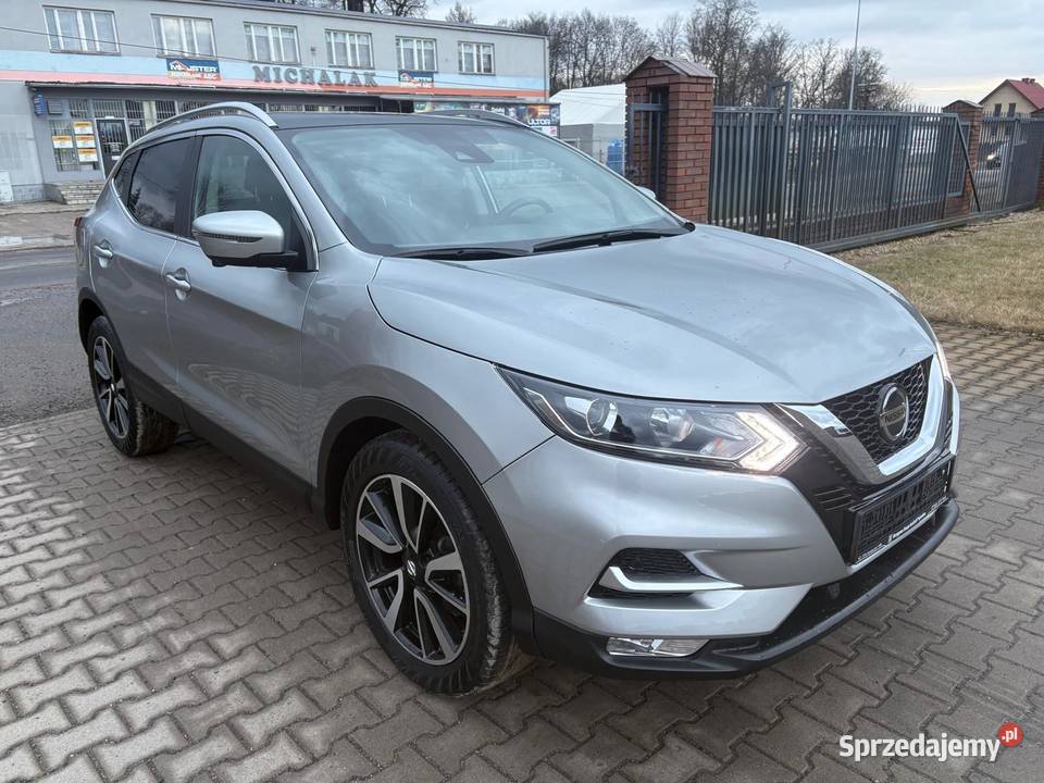 Nissan Qashqai automat panorama niski przebieg 115KM Turek