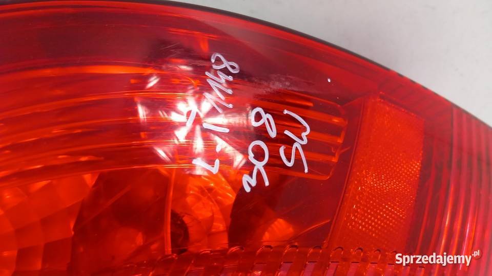 PEUGEOT 308 SW T7 KOMBI LAMPA TYŁ LEWA Zbierkowo