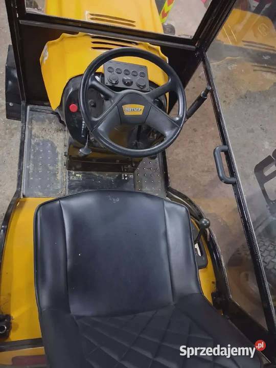 Traktorek z osprzętem Iława