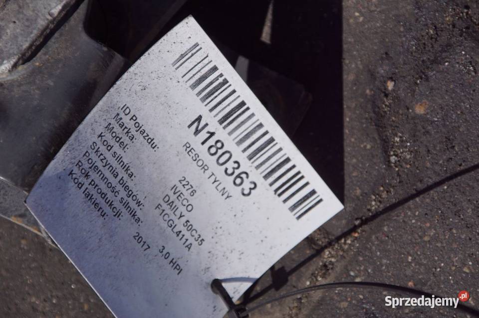 RESOR TYLNY IVECO DAILY 50C35 osobowe kujawsko-pomorskie Lipno