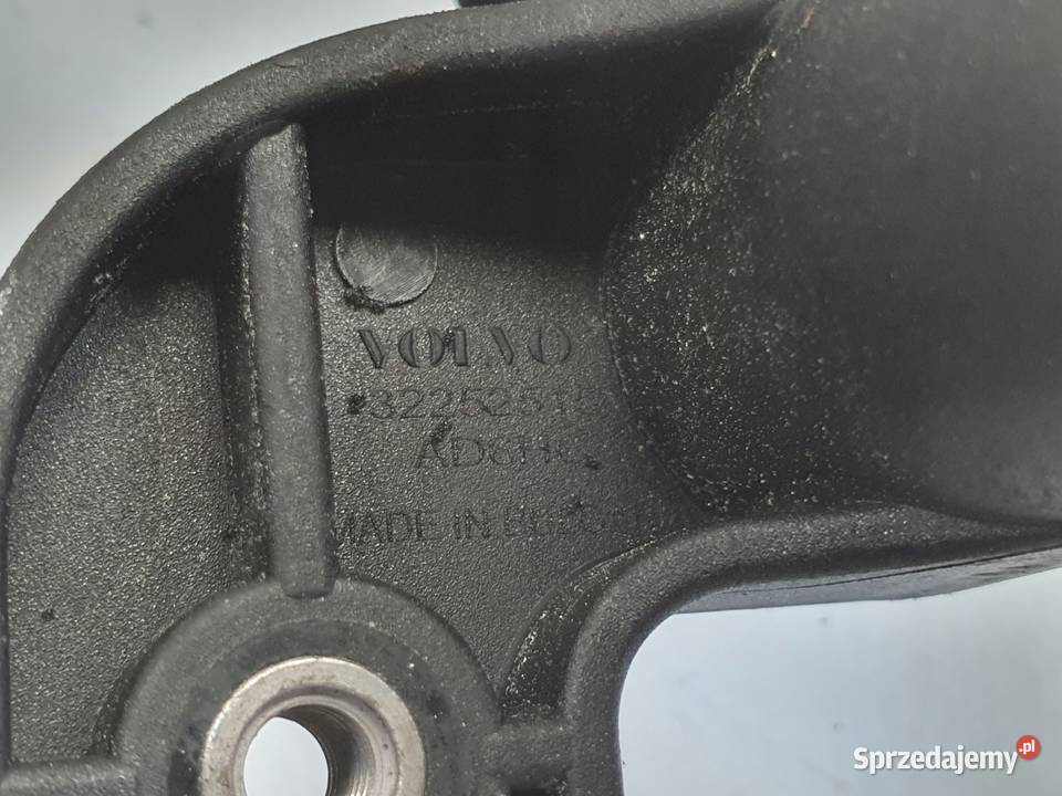 WIĄZKA ŚWIEC ŻAROWYCH Volvo XC60 II 20 D B4 Mild osobowe Pozostałe lubelskie Chełm