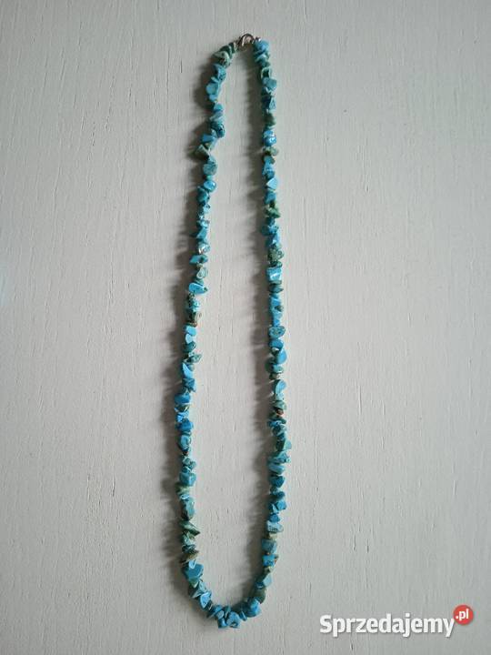 NASZYJNIKI Z NATURALNYCH TURKUSOWYCH HOWLITÓW