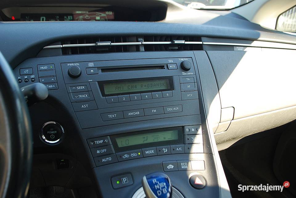 Toyota Prius 18 benzynaGAZ LPG Hybryda Rok produkcji 2011 Toyota Włynkówko sprzedam