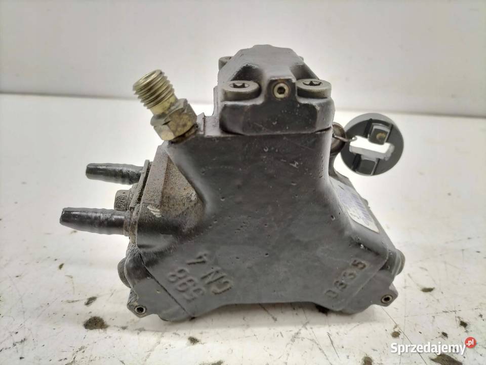 POMPA WTRYSKOWA 0445010050 3310027500 15 CRDI