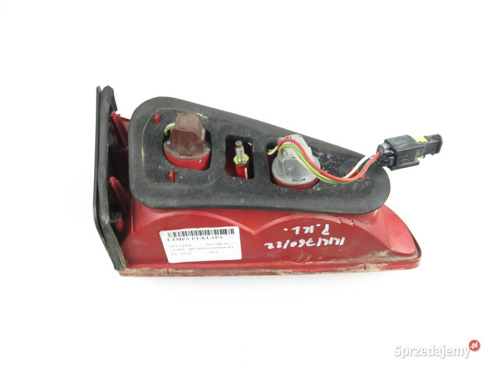 LAMPA PRAWA TYLNA KLAPA PEUGEOT 607 9D 9U osobowe