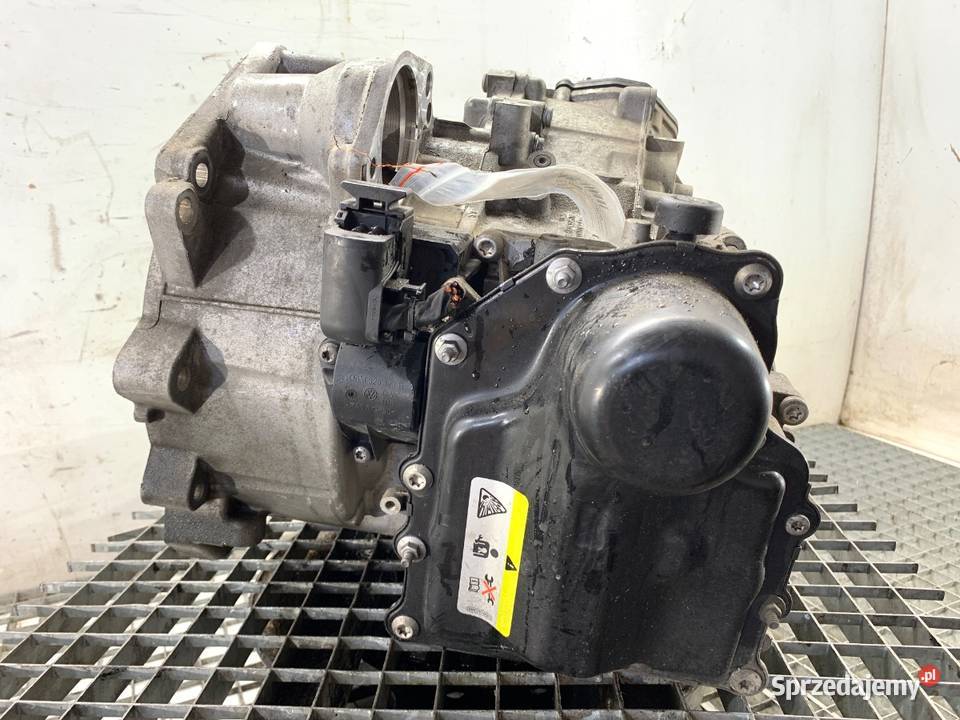 SKRZYNIA BIEGÓW VW TOURAN URK 15 150