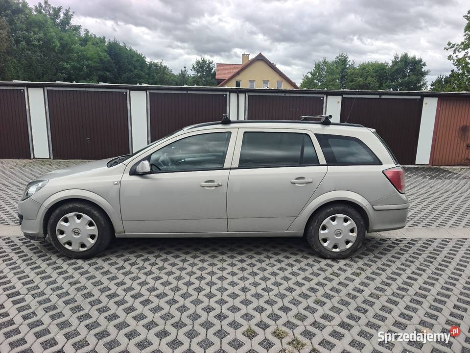 Opel Astra H kombi 16 LPG automat benzyna+LPG Wołów