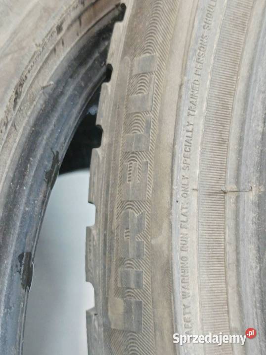2x OPONA ZIMOWA PIRELLI SOTTOZERO 3 24540R19 245 świętokrzyskie
