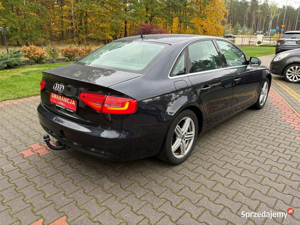 Audi A4 sedan 18 benzyna 170 Xenony LEDy Duża Rok produkcji 2013 Lipówki sprzedam