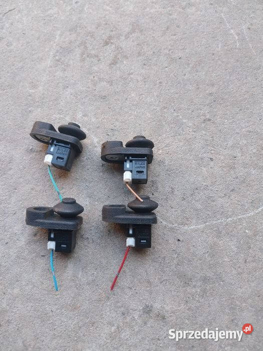 Czujnik otwierania drzwi 16 16v nissan juke F15 osobowe Pozostałe