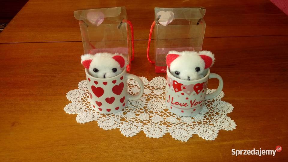 Małe kubeczki w serduszka z maskotką miś Warszawa