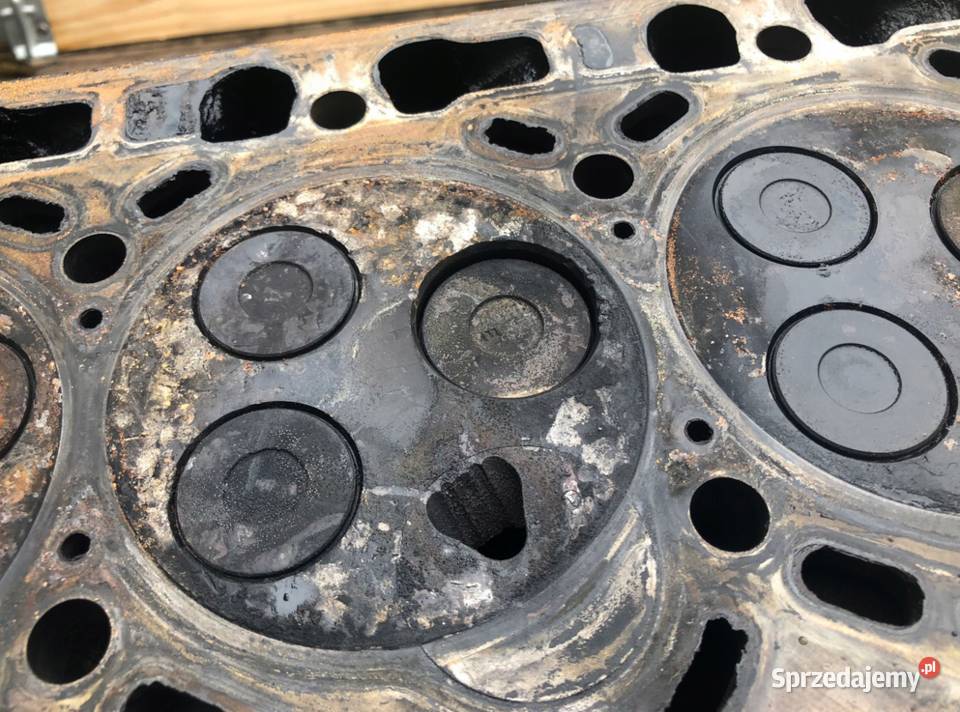 Głowica Kubota V 3300 T Kłobuck