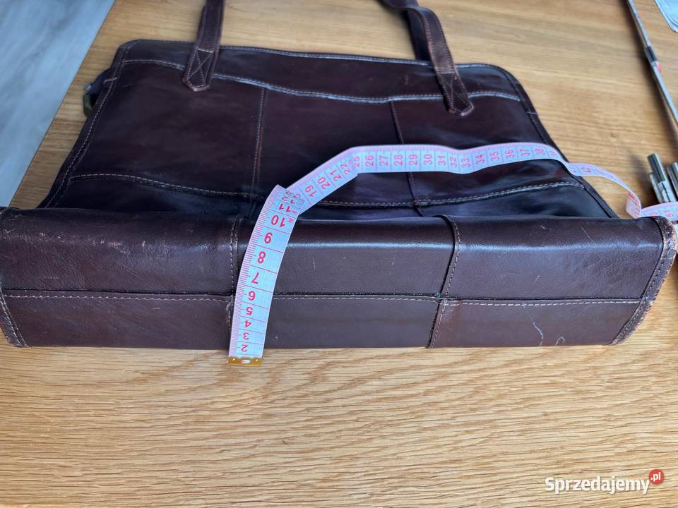 Skórzana torebka damska f Cholewiński używana Na ramię  Zbąszynek