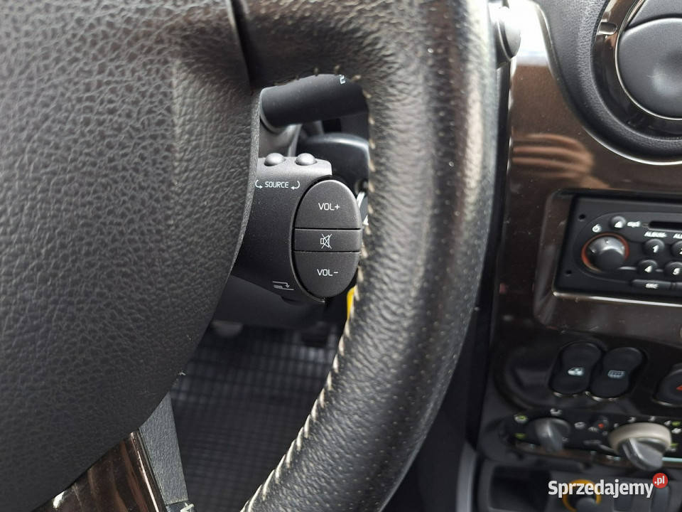 Dacia Duster 16 benzyna KLiMAtyzacja parktronik Rok produkcji 2010 warmińsko-mazurskie Olsztyn