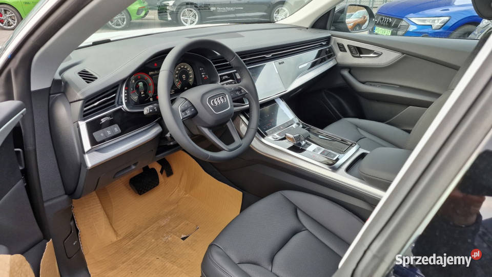 Salon Polska Q8 Adaptive Air Suspension Hak Matrix LED Poznań