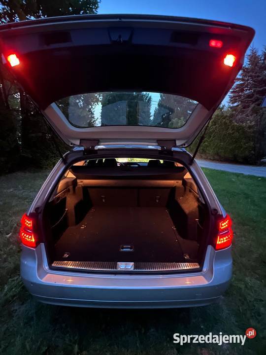 Mercedes E Klasa W212 kombi S212 2011 ogranicznik prędkości