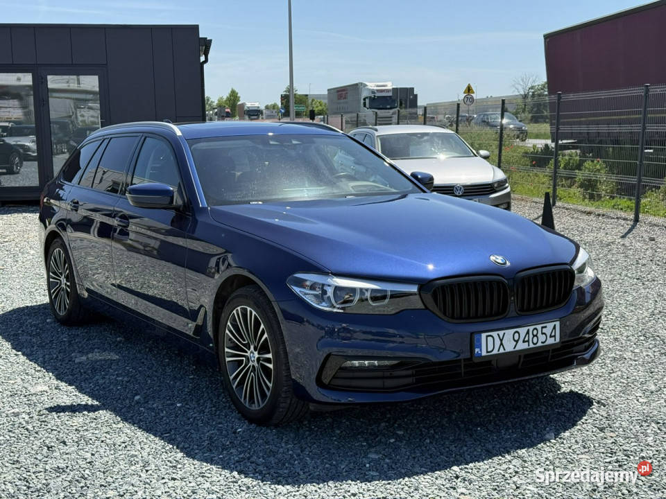 BMW 518 518D 150 mHEV 2020r Sport Line serwis Wojkowice sprzedam