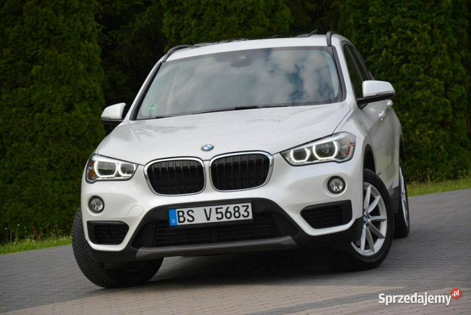 BMW X1 XDrive Panorama Ledy Kamera Navi mazowieckie Ostrów Mazowiecka sprzedam
