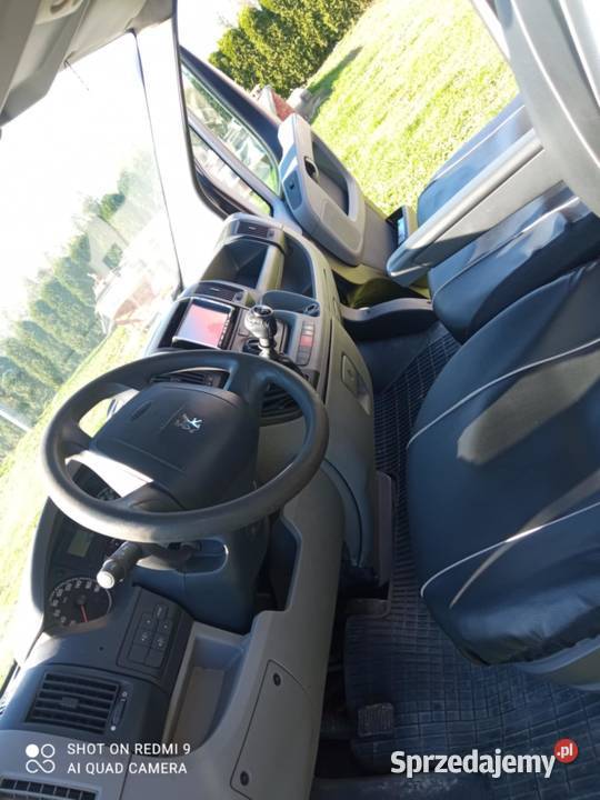 Sprzedam busa Rok produkcji 2010 Paradyż