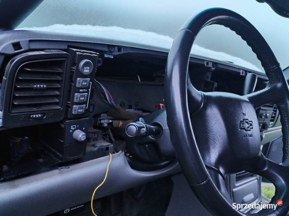 Chevrolet Tahoe gmt800 53 Tahoe Chęciny