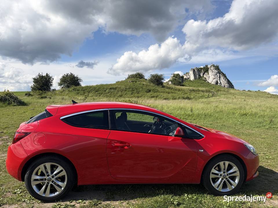 Opel Astra J 20 GTC CDTI 2012 nowy rozrząd hybryda Dąbrowa Górnicza
