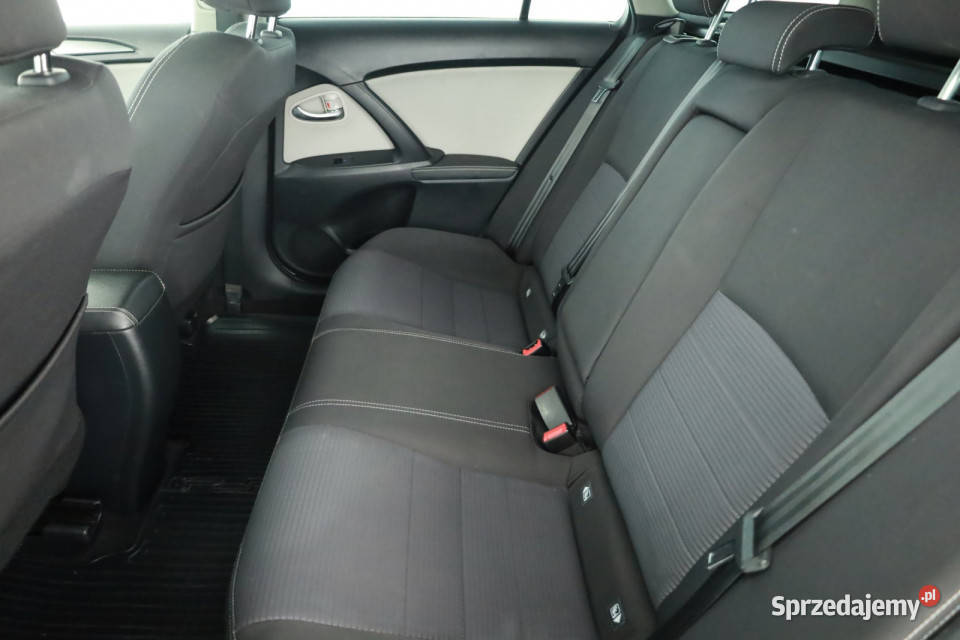 Toyota Avensis 20 D4D klimatyzacja