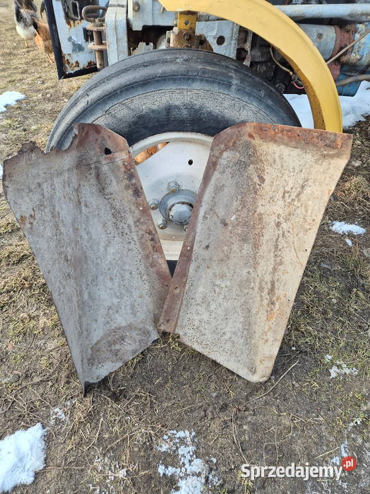 Nadkola błotniki Ursus C330 Bucze