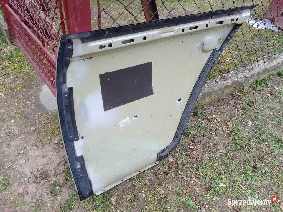 Poszycie drzwi prawy tył VW Golf V Tarnów