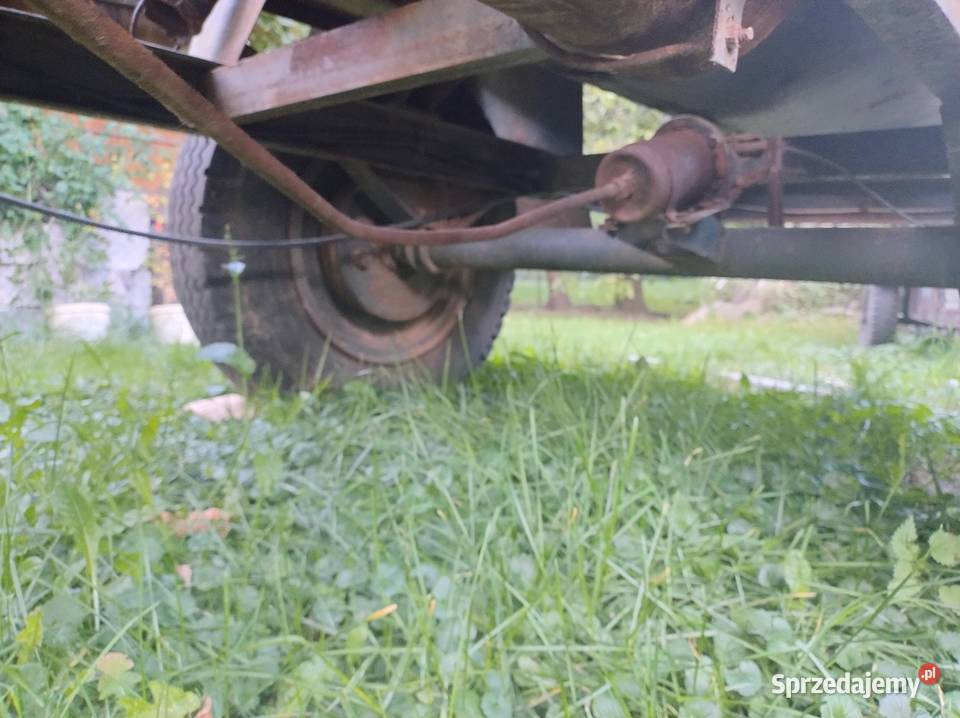 Beczkowóz uszkodzony Beczkowozy