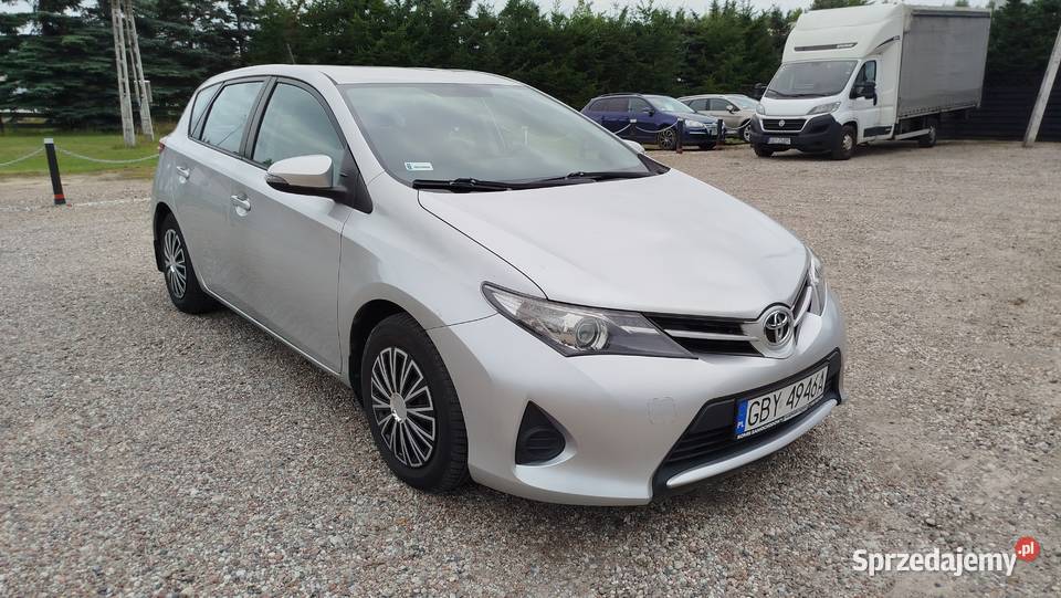 Toyota Auris 13 benzyna 99 Salon Serwis ASO Bytów sprzedam