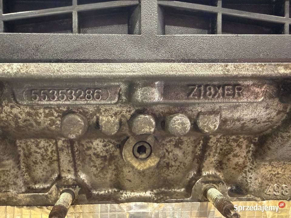 SILNIK A18XER Opel Astra IV J Mokka Zafira C Rudka