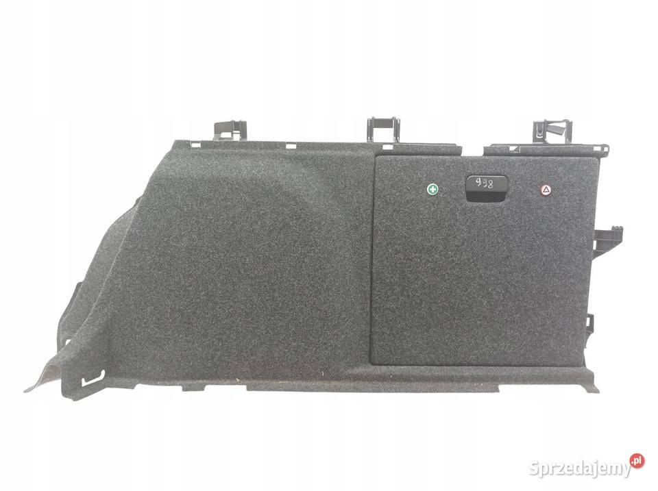 TAPICERKA BOCZEK BAGAŻNIKA PRAWY KOMBI 3T
