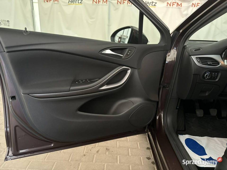 Opel Astra 14 XFL125 Enjoy Pakiet Biznes Salon Warszawa