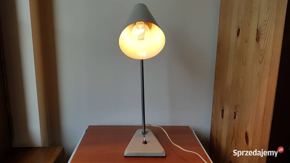 Lampa biurowa ST 16 Zaos oświetlenie PRL Dąbrowa Górnicza