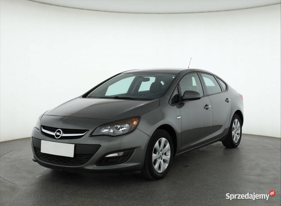 Opel Astra 14 T Piaseczno