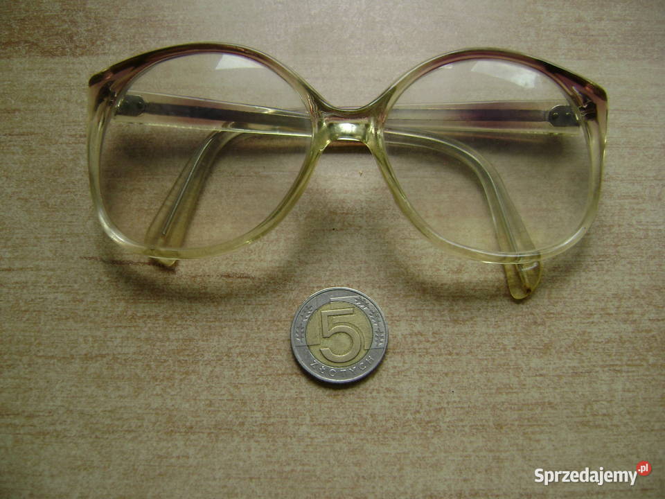 Starocie z PRL Okulary damskie korekcyjne 25 Gdynia