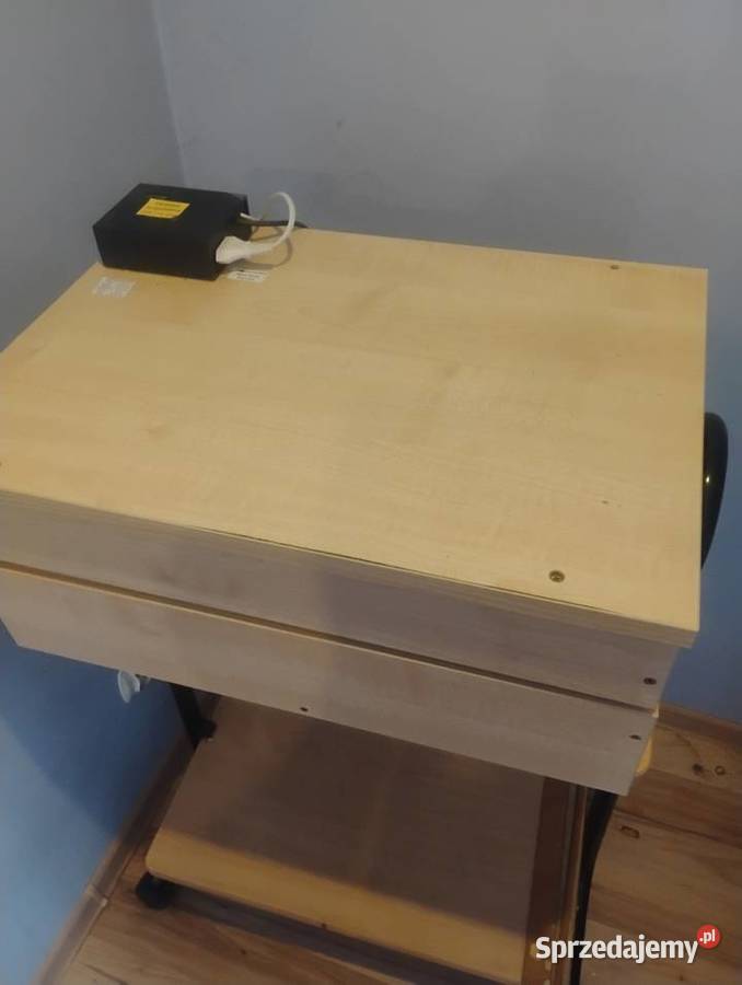Inkubator na 70 jaj Jedlicze