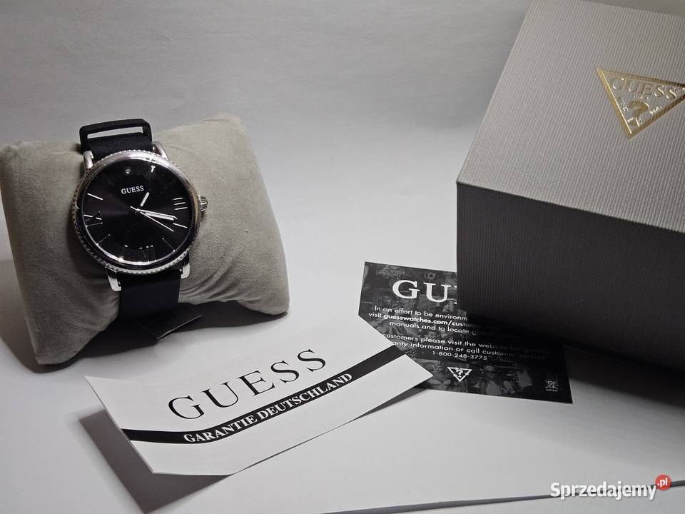 Zegarek marki Guess z pudełkiem